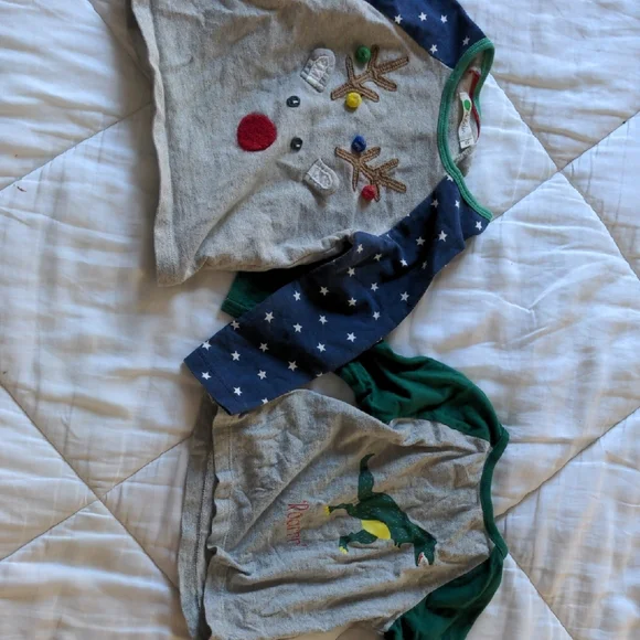 Colorful Dinosaur Print Kids Pajama Set - Picture 2 of 3